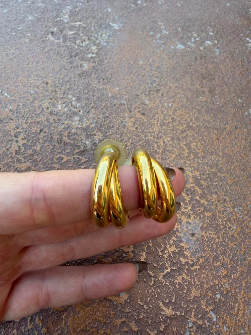 Vintage Gold plated twisted hoop costume jewelry earrings #chic #classy